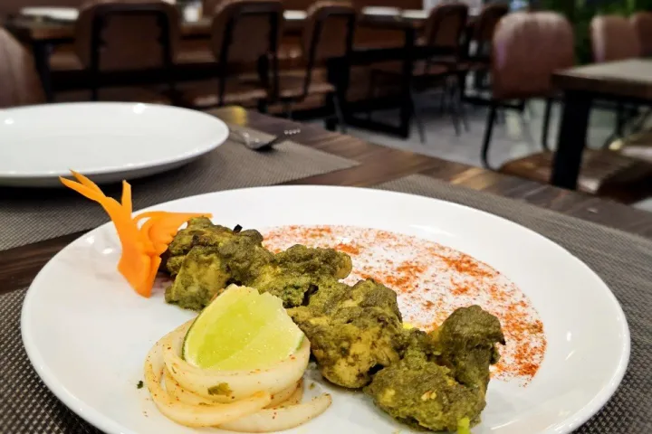 Hariyali Chicken Tikka | A Refreshing Indian Delicacy