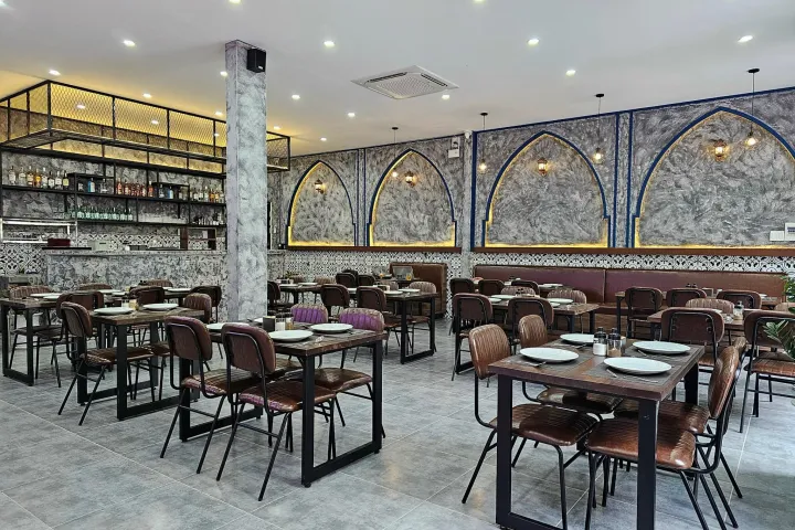 Accept Group Travellers > Group Visit Danang > 467401101 122166624074047871 9119332219068259513 N Accept Group Travellers | Group Visit Danang | 467401101 122166624074047871 9119332219068259513 N